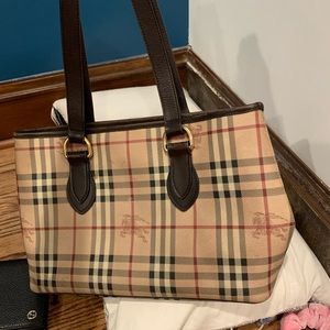 Burberry haymarket